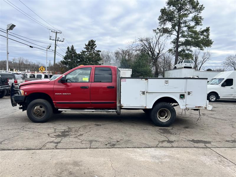 2005 Dodge Ram 3500 Pickup Laramie photo 3