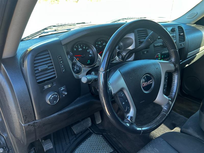 2011 GMC Sierra 1500 SLE photo 20