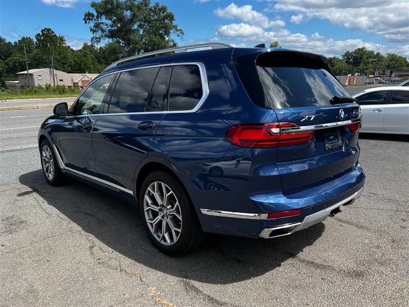 2020 BMW X7 40i photo 5