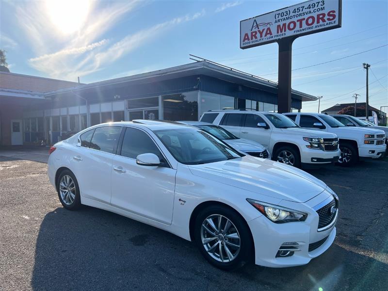 2015 INFINITI Q50 Premium