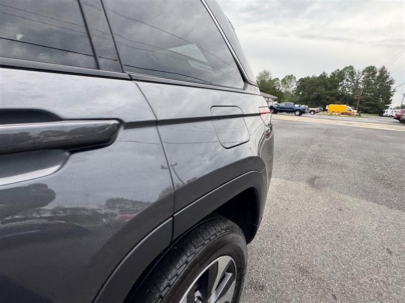 2023 Jeep Cherokee 4xe photo 15