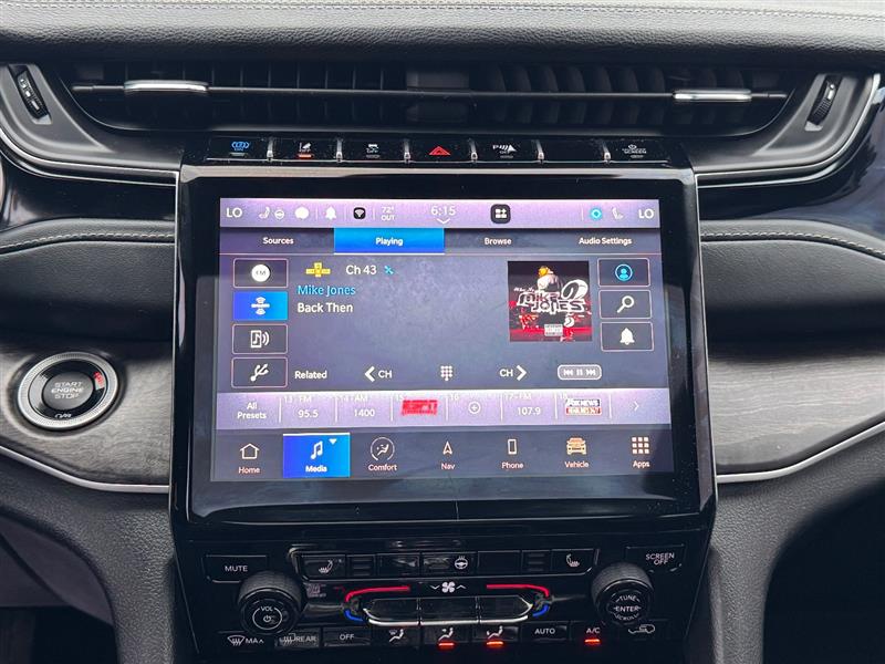 2023 Jeep Cherokee 4xe photo 52