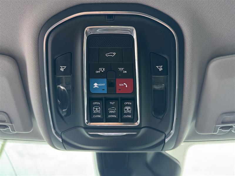 2023 Jeep Cherokee 4xe photo 56