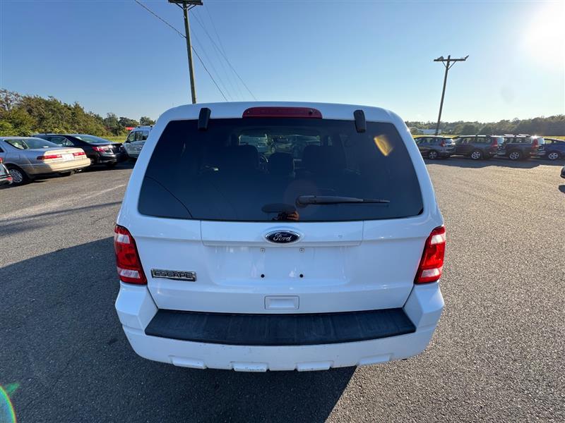 2012 Ford Escape XLS photo 17