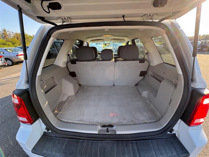 2012 Ford Escape XLS photo 38