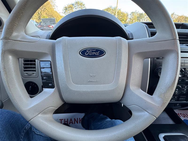 2012 Ford Escape XLS photo 46