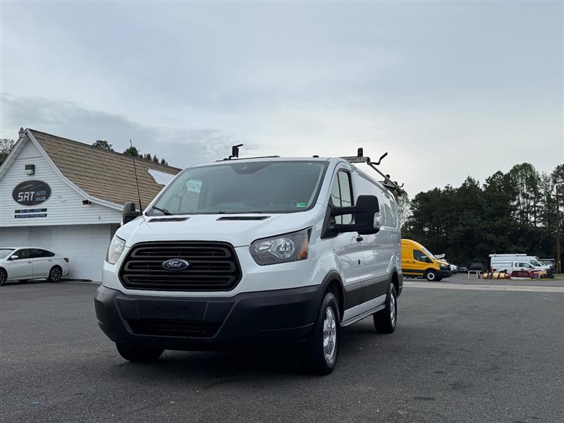2019 Ford Transit photo 2