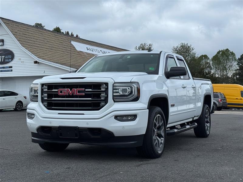 2017 Gmc Sierra 1500 SLT photo 2