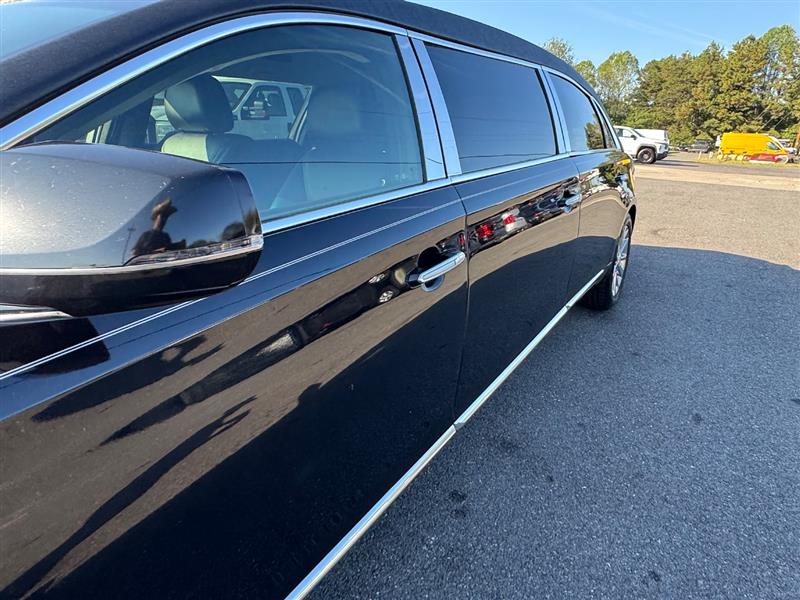 2016 Cadillac XTS photo 13