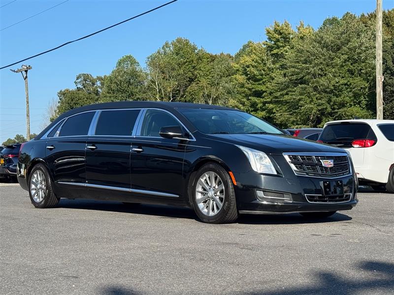 2016 Cadillac XTS photo 5
