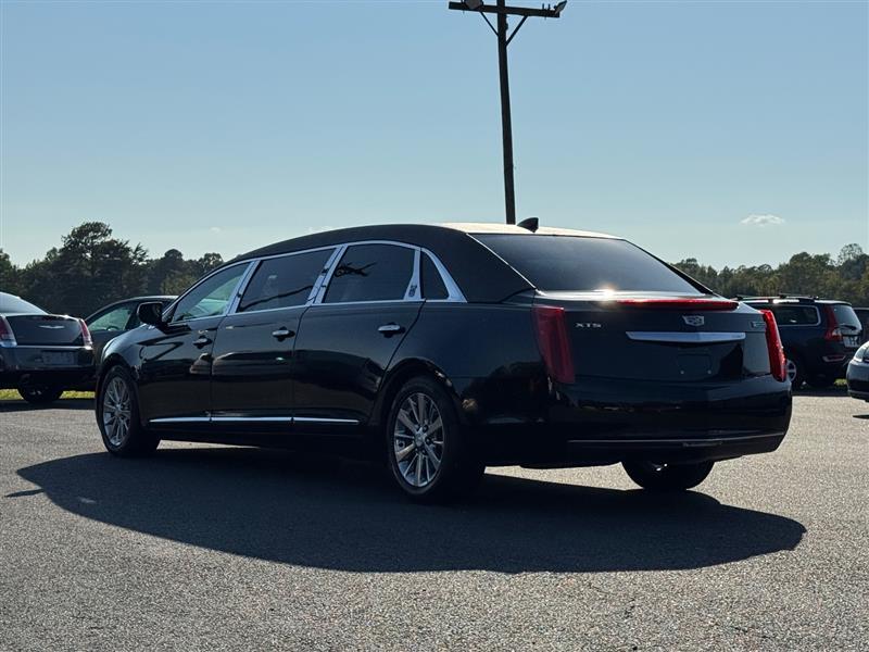 2016 Cadillac XTS photo 9