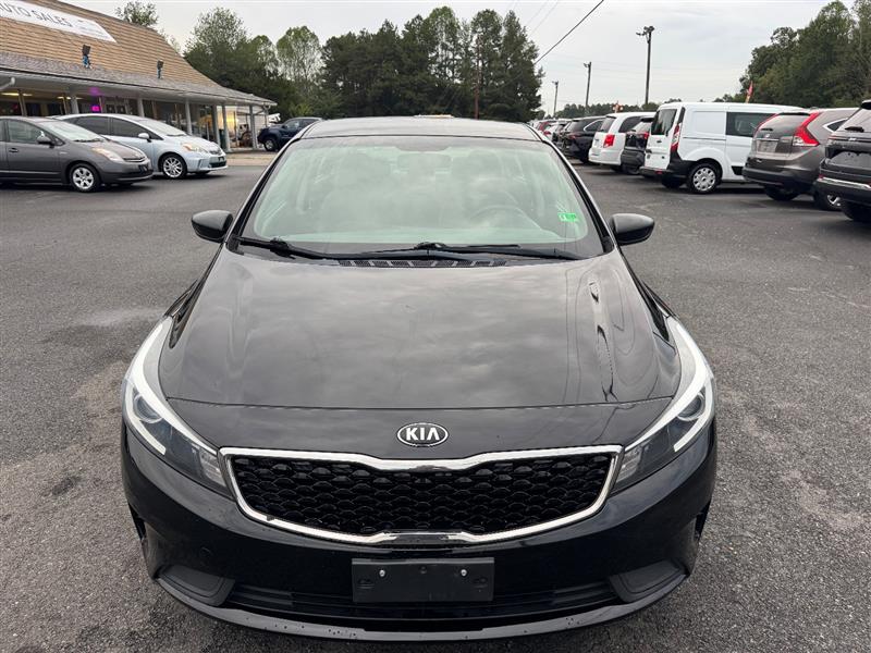 2018 Kia Forte LX Base photo 17