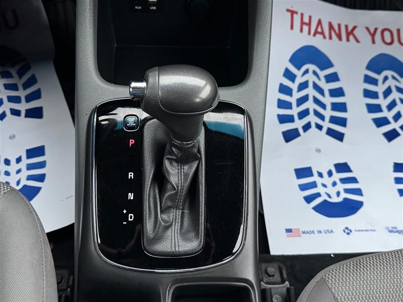 2018 Kia Forte LX Base photo 47
