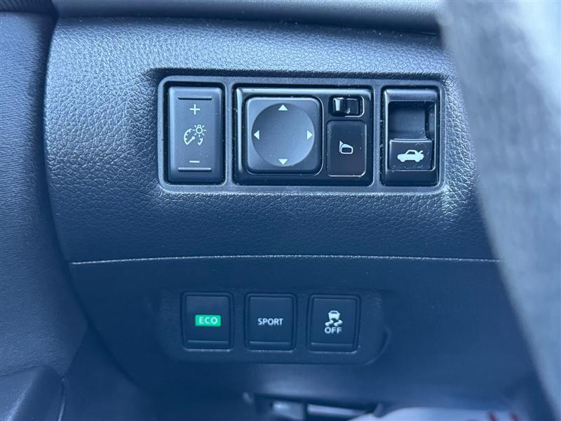 2013 Nissan Sentra SR photo 51