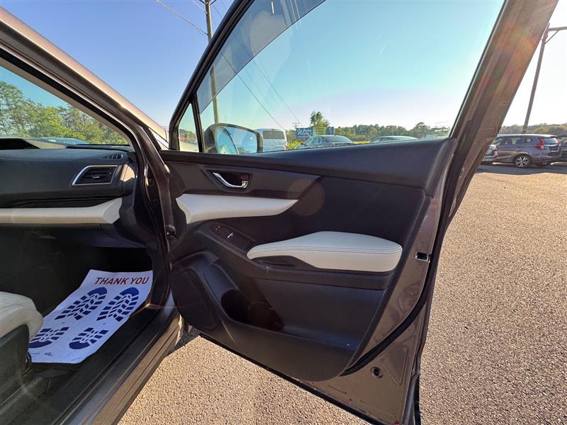 2021 Subaru Ascent Premium photo 37