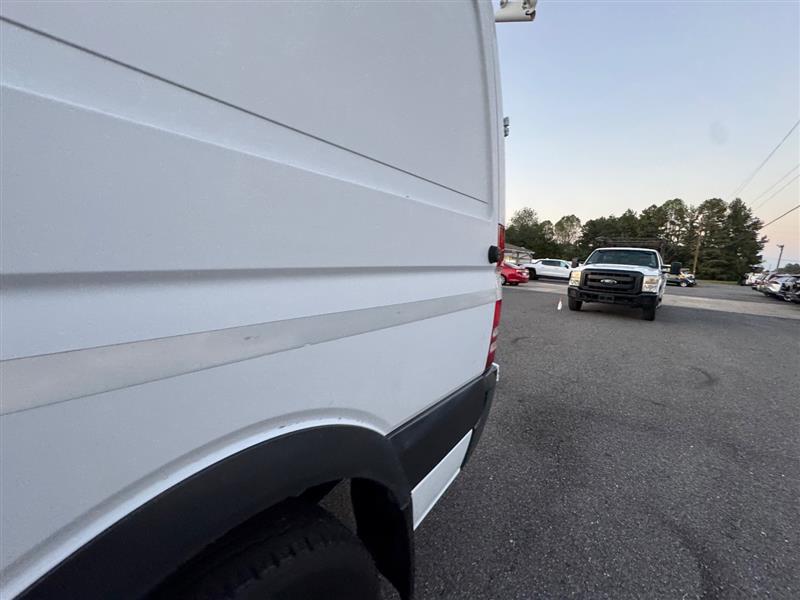 2012 Mercedes Benz Sprinter Cargo Van 2500 photo 13