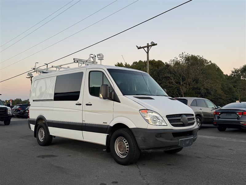 2012 Mercedes Benz Sprinter Cargo Van 2500 photo 3