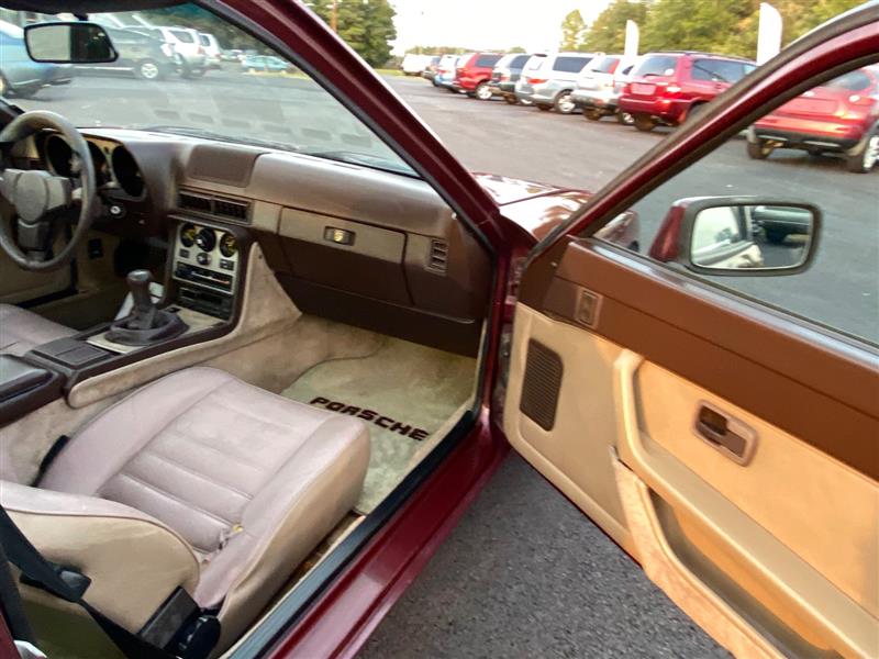 1984 PORSCHE 944 944 | KING GEORGE , VIRGINIA | SRT Auto Sales - VA - 22485