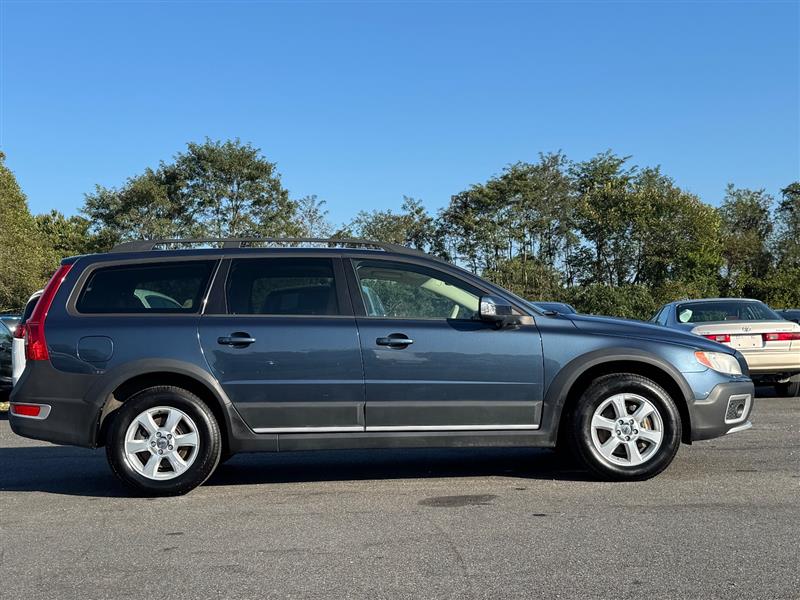2008 Volvo XC70 photo 3