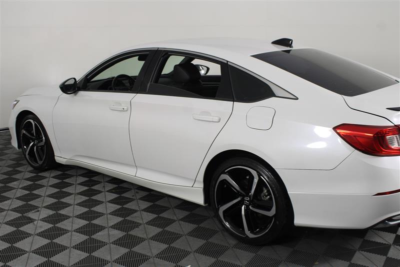 2021 Honda Accord Sport photo 11