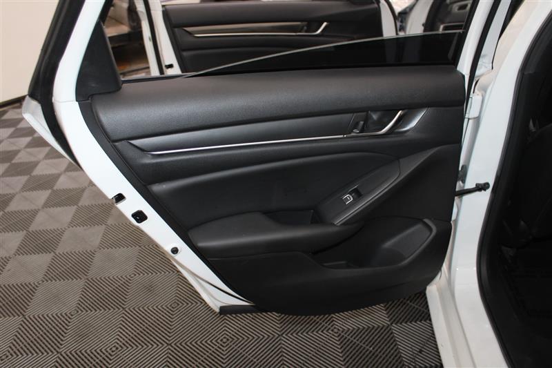 2021 Honda Accord Sport photo 29