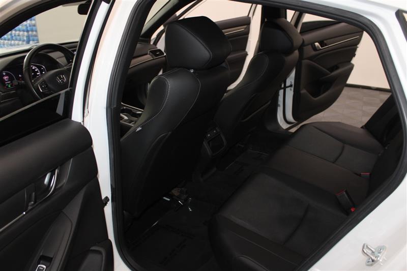 2021 Honda Accord Sport photo 30