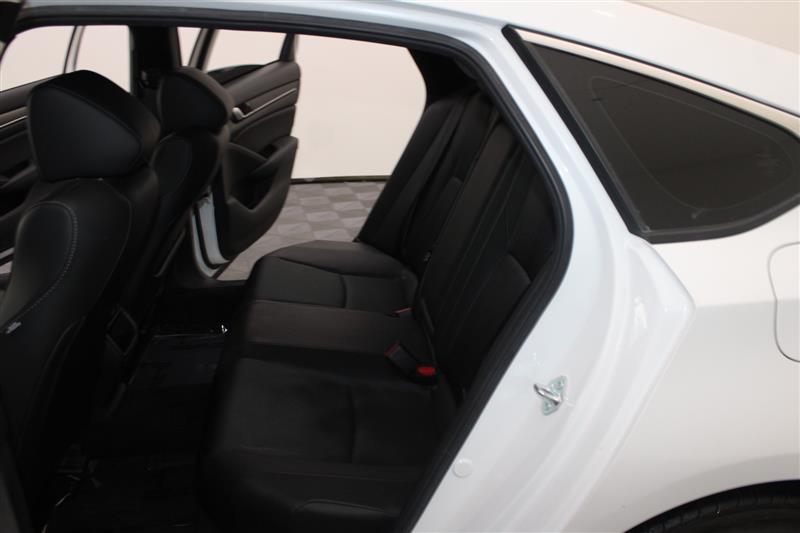 2021 Honda Accord Sport photo 31
