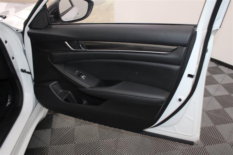 2021 Honda Accord Sport photo 37