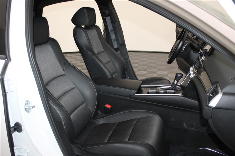 2021 Honda Accord Sport photo 40