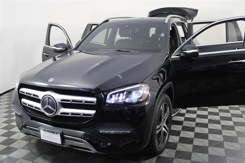 2021 Mercedes Benz GLS 450 4MATIC photo 13