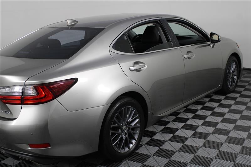2018 Lexus ES 350 photo 6