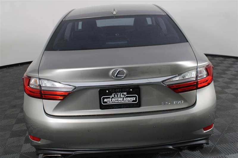 2018 Lexus ES 350 photo 8