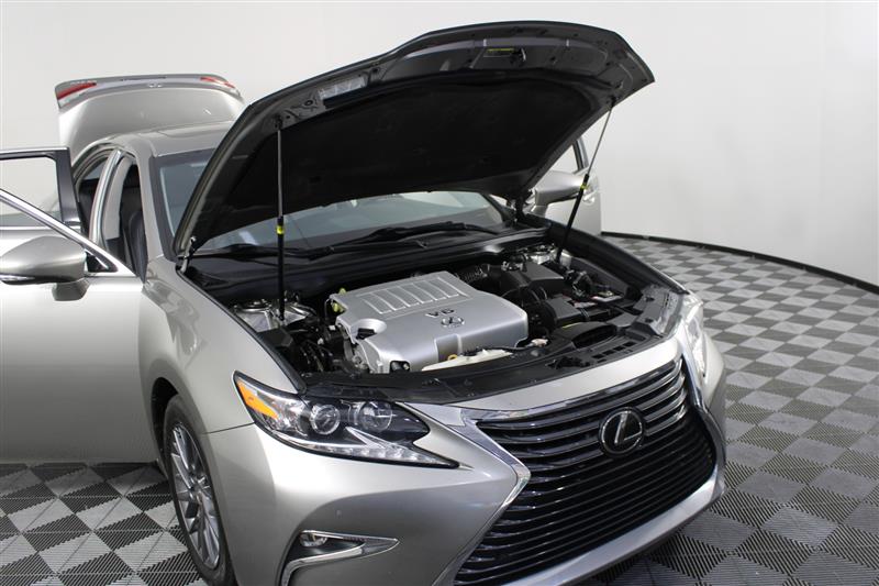 2018 Lexus ES 350 photo 5
