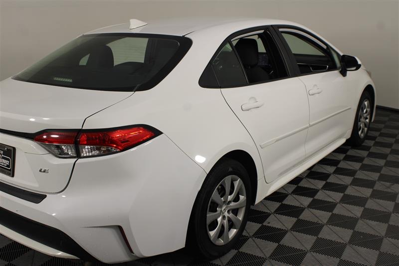 2021 Toyota Corolla LE photo 7