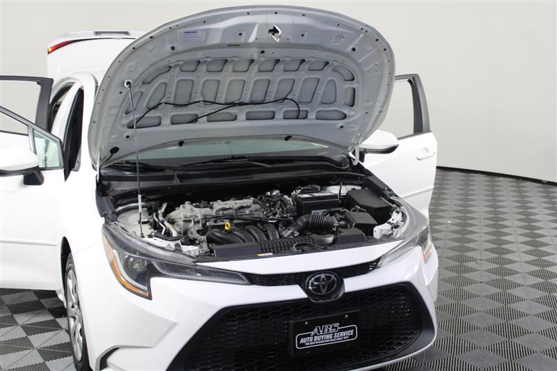2021 Toyota Corolla LE photo 6