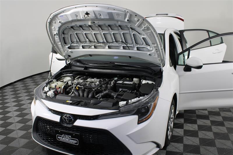 2021 Toyota Corolla LE photo 14