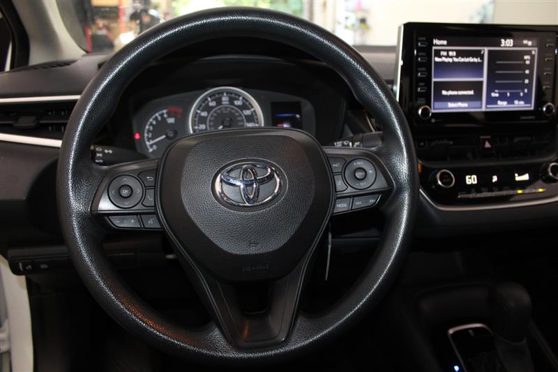 2021 Toyota Corolla LE photo 39