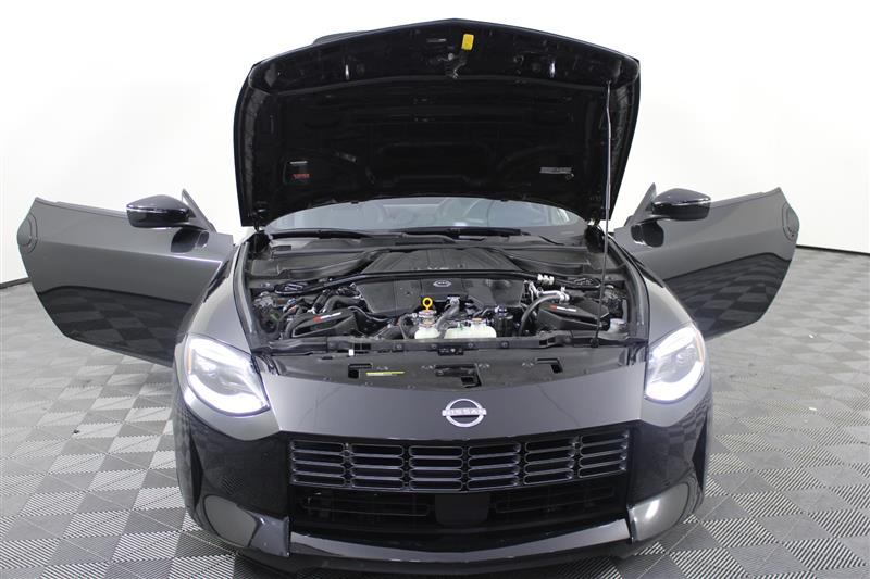 2024 Nissan Z Performance photo 4