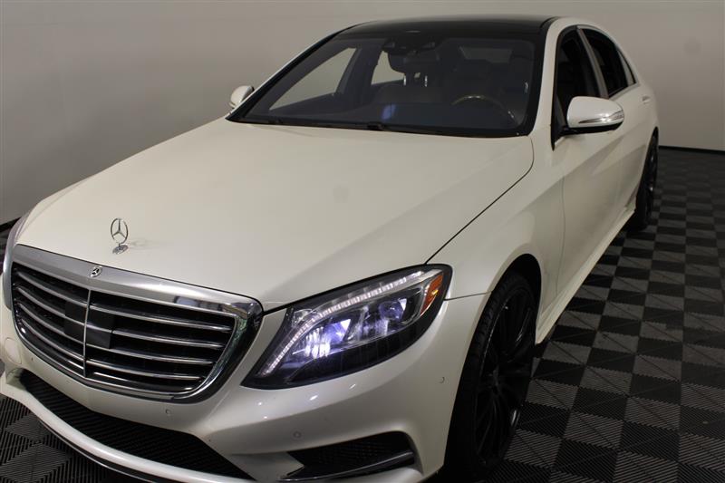 2015 Mercedes Benz S 550 photo 8