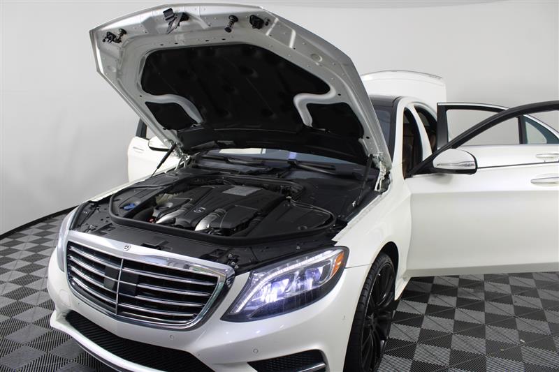 2015 Mercedes Benz S 550 photo 9