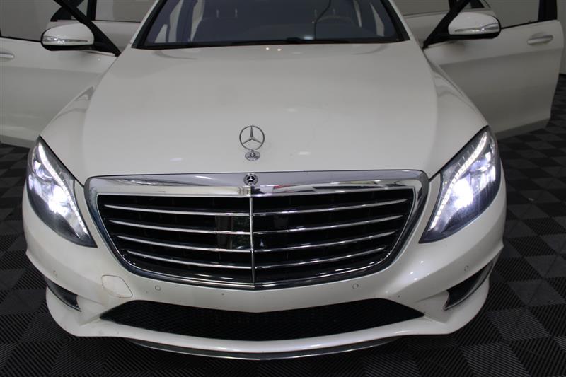 2015 Mercedes Benz S 550 photo 11