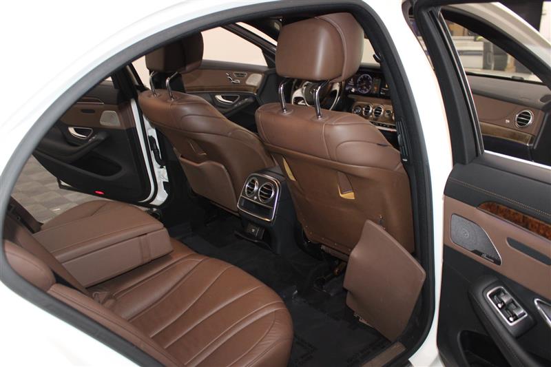 2015 Mercedes Benz S 550 photo 22
