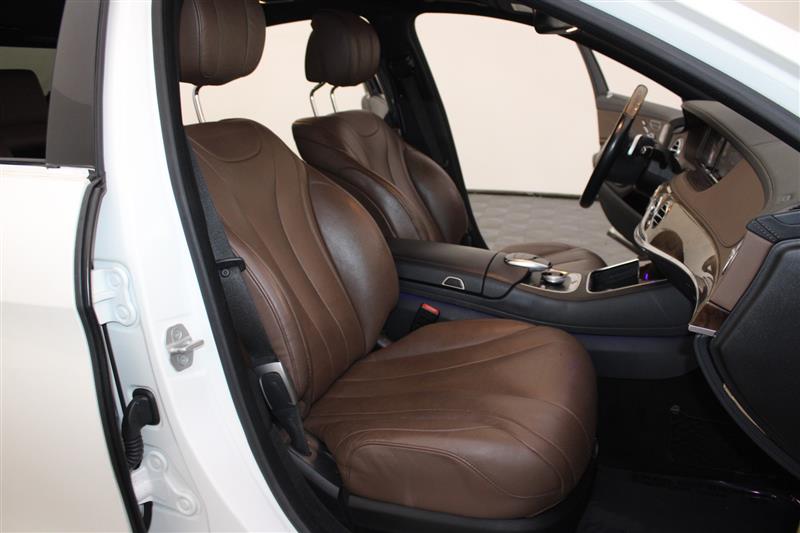 2015 Mercedes Benz S 550 photo 30