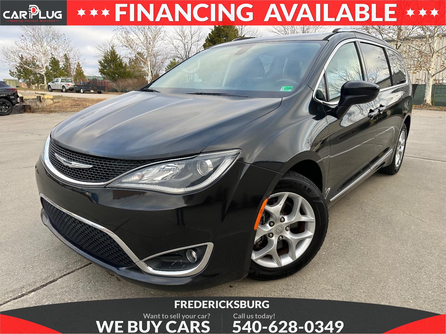 2017 Chrysler Pacifica Touring-L Plus's photo