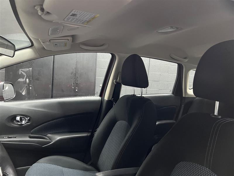 2014 Nissan Versa Note SV photo 20