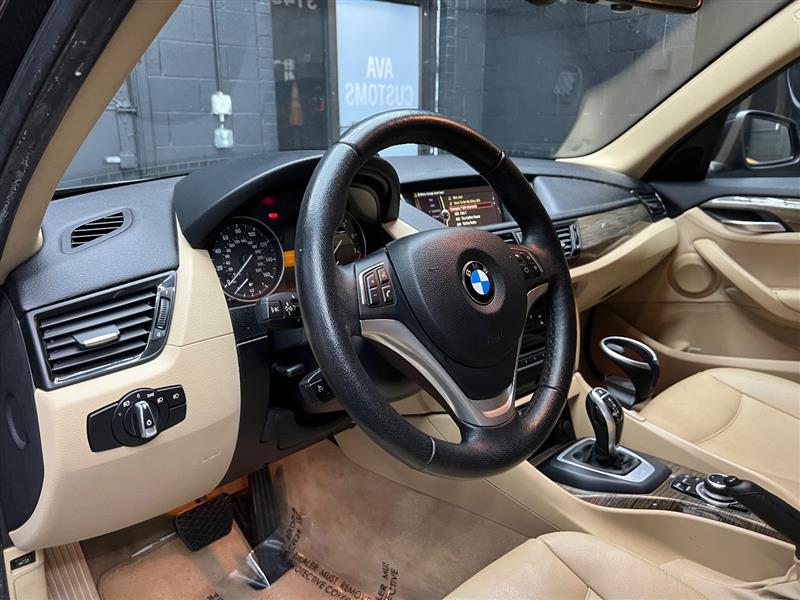 2014 BMW X1 28i photo 16