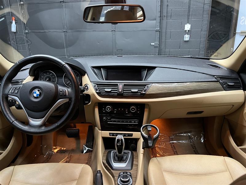 2014 BMW X1 28i photo 29