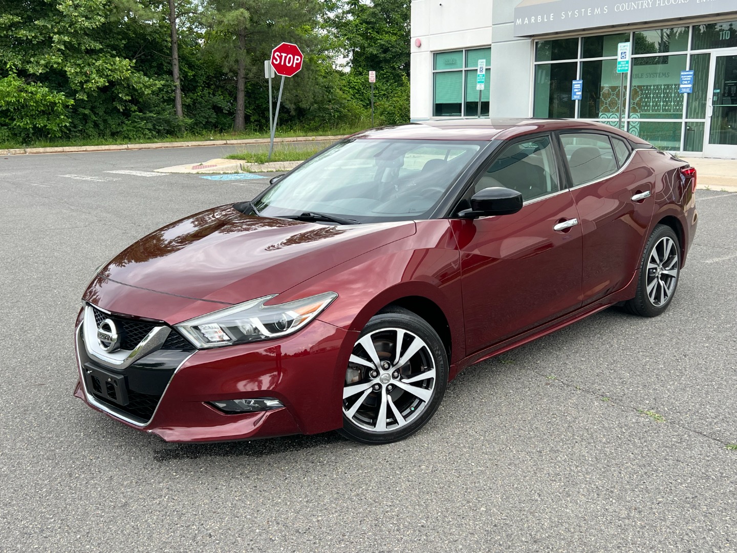 2016 Nissan Maxima S's photo