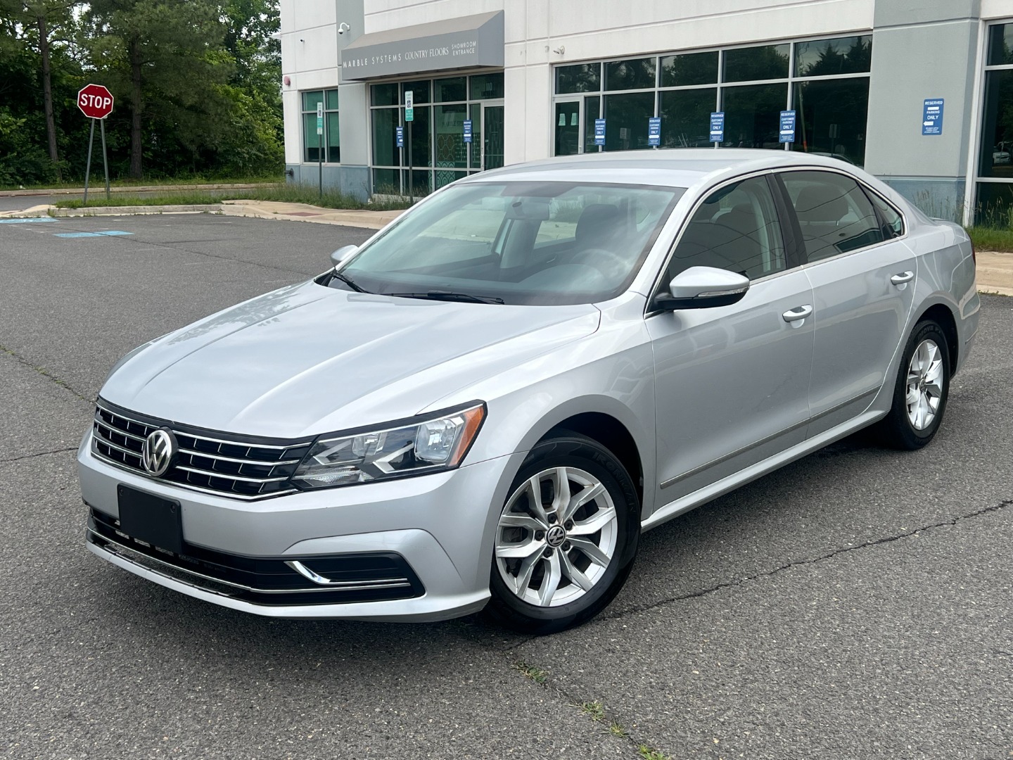 2017 Volkswagen Passat S