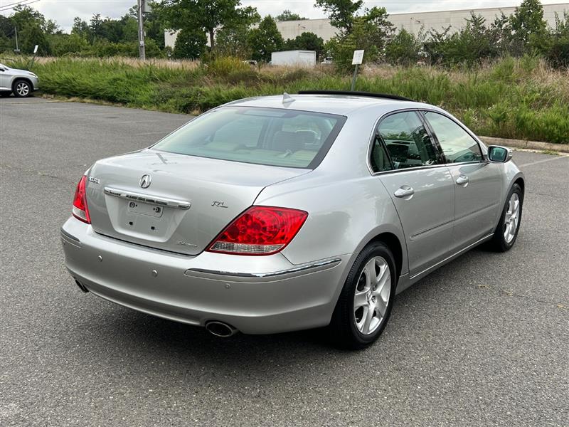 2007 Acura RL photo 8